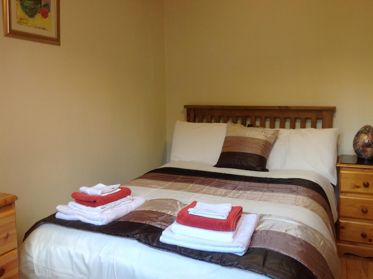 Beech Lodge B&B Lisheenanoran Esterno foto