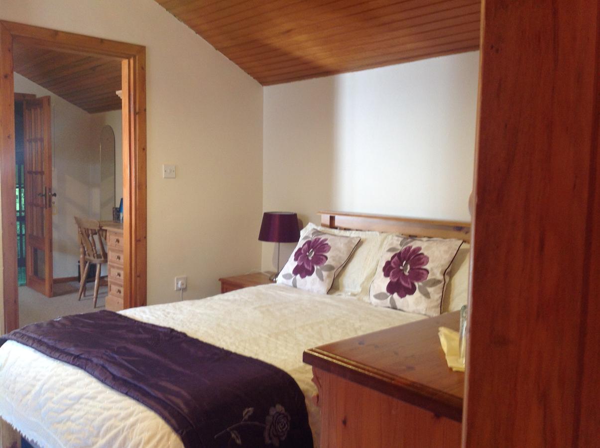 Beech Lodge B&B Lisheenanoran Esterno foto